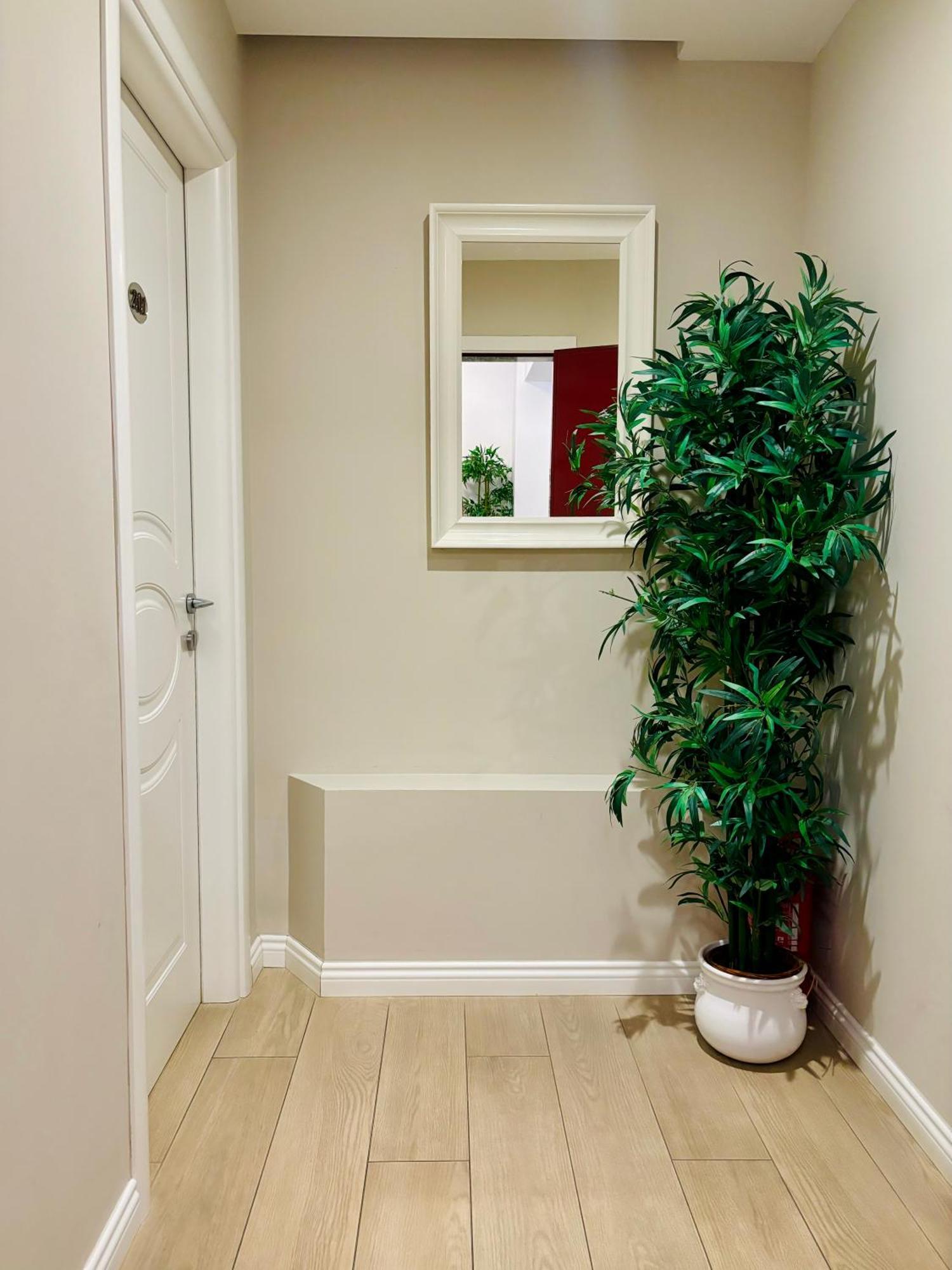 Les Suites Bari Italian Excellence Bed And Breakfast Exterior foto