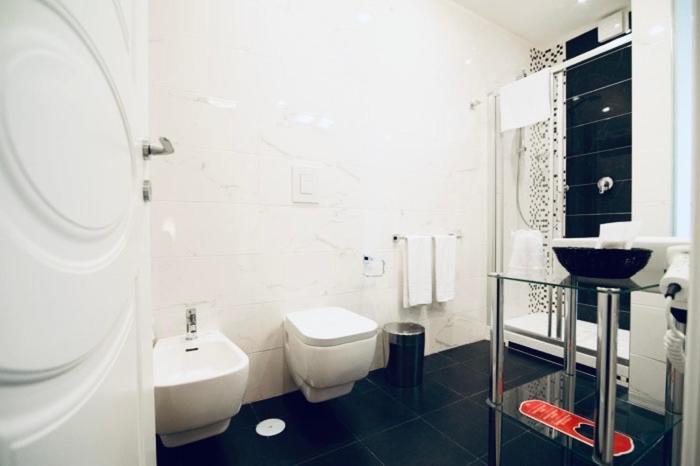Les Suites Bari Italian Excellence Bed And Breakfast Exterior foto